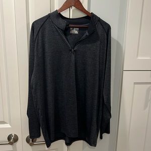 Under Armour 1/4 zip heat gear long sleeve shirt